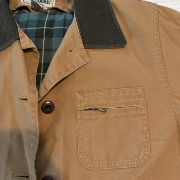 LL Bean Chore Barn Tan Jacket with Brown Collar EUC 2708 - Picture 9 of 13